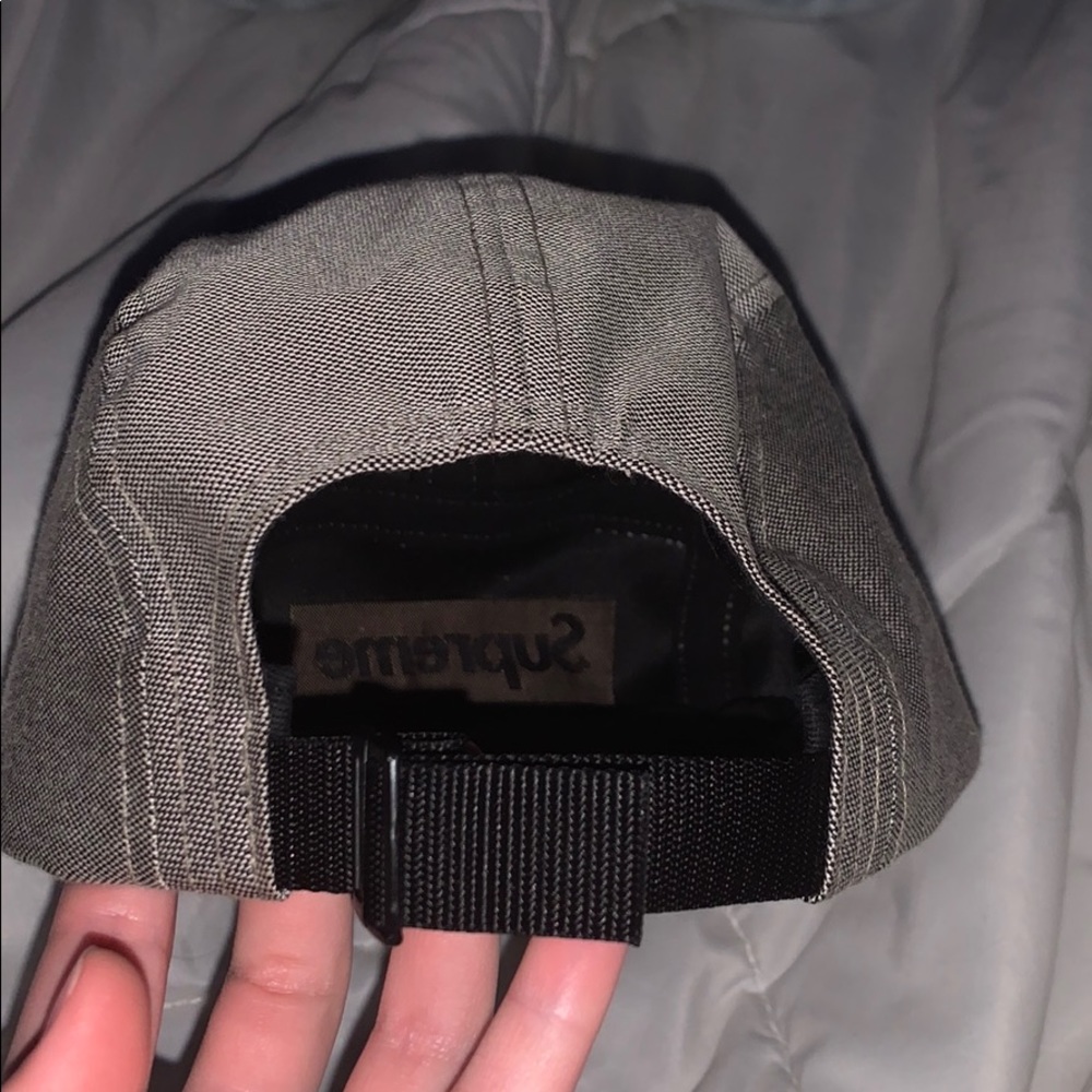 Supreme hat - Picture 3 of 4